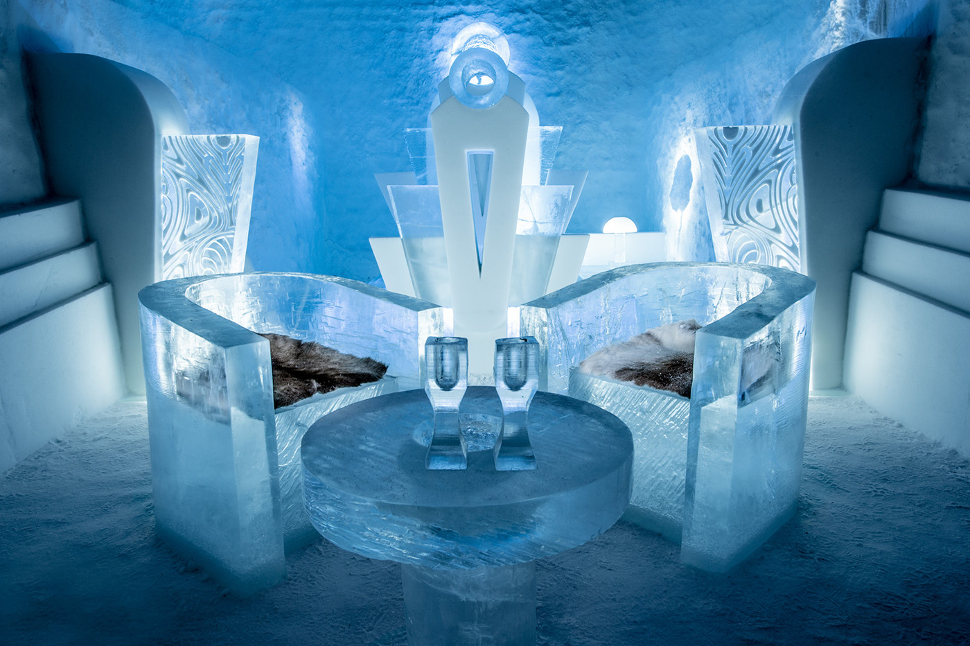 Icehotel 365 Art Suite